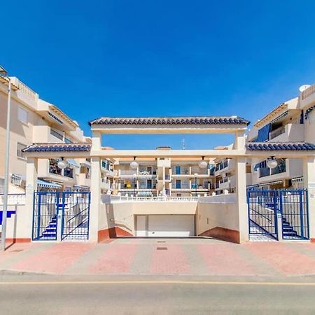 Raxi Appartement Torrevieja Buitenkant foto