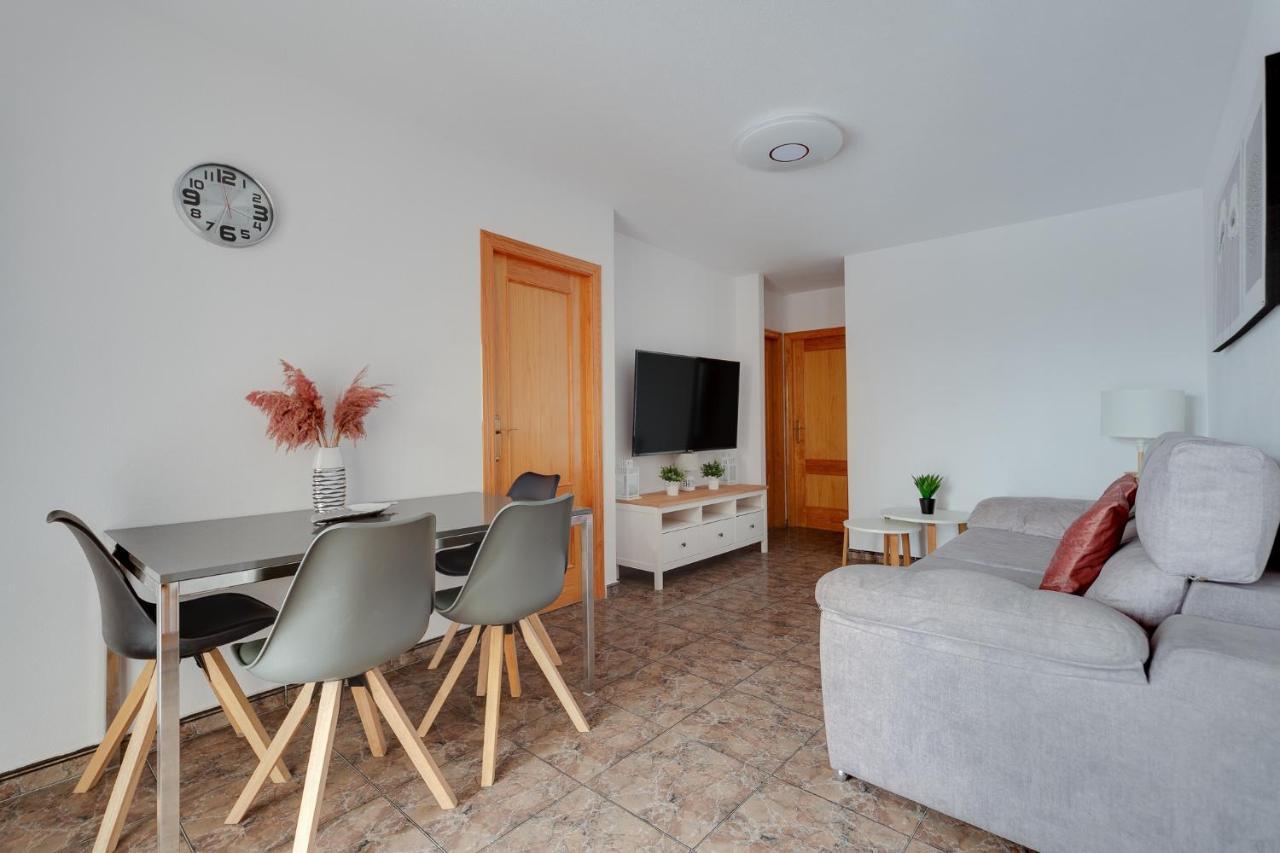 Raxi Appartement Torrevieja Buitenkant foto
